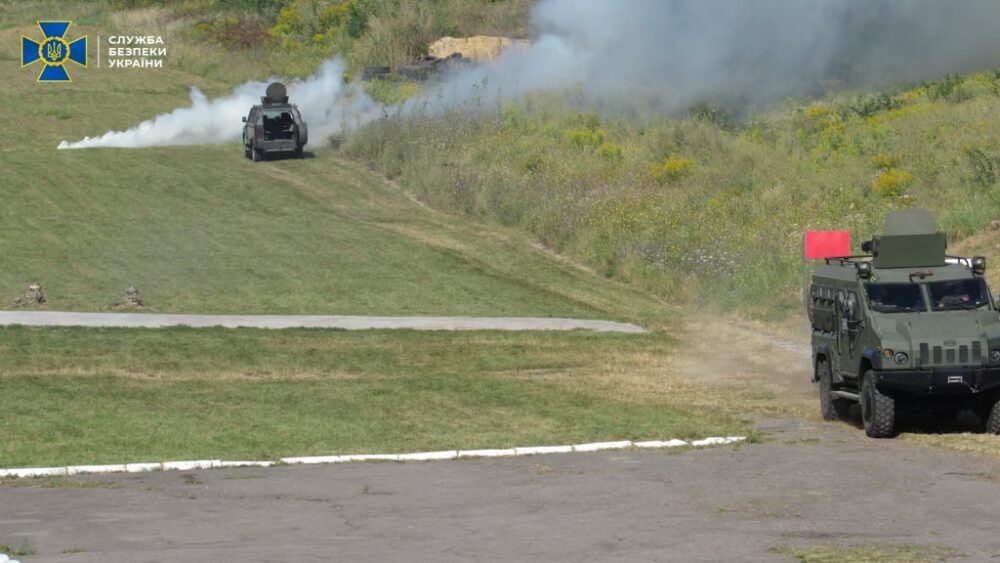 Виявити і знешкодити: на Вінниччині СБУ провела спецнавчання (ФОТО)