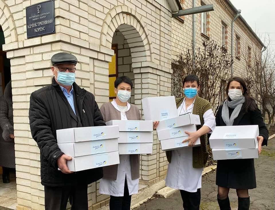 Спецфонд «СтопВірус» продовжує забезпечувати лікарні Вінниччини «Пакунками пацієнта»