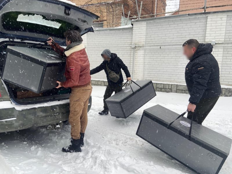 Вінницька міська рада разом з громадою передала на фронт ще один безпілотний авіаційний комплекс