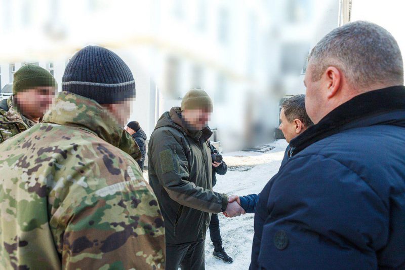 Вячеслав Соколовий: «2 автівки з міні-градами, 5 тепловізорів та 4 комплекси БПЛА «Чаклун» – Вінниччина продовжує допомагати військовим»