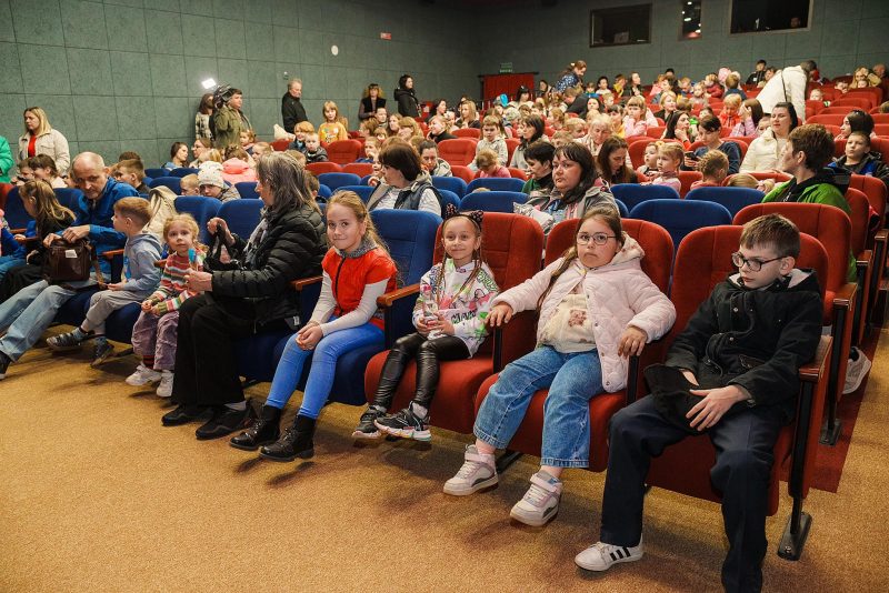Міжрегіональний координаційний гуманітарний штаб вкотре порадував дітлахів
