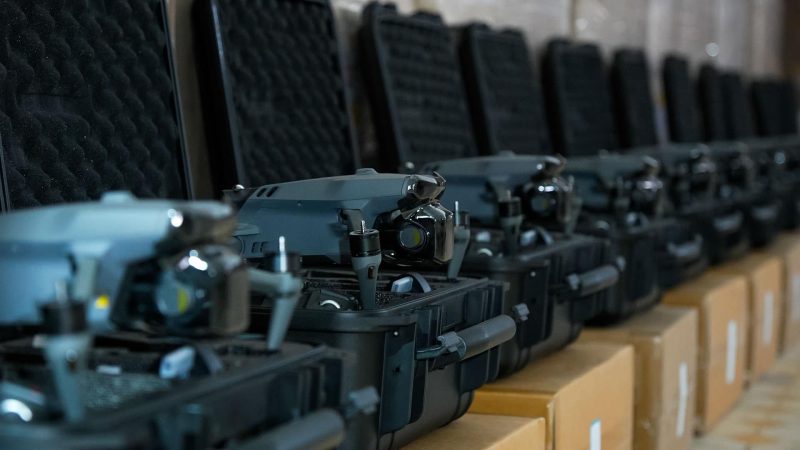 15 Mavic 3T та 100 тисяч сухих душів Вінницька громада передала бійцям 59-ї окремої мотопіхотної бригади імені Якова Гандзюка