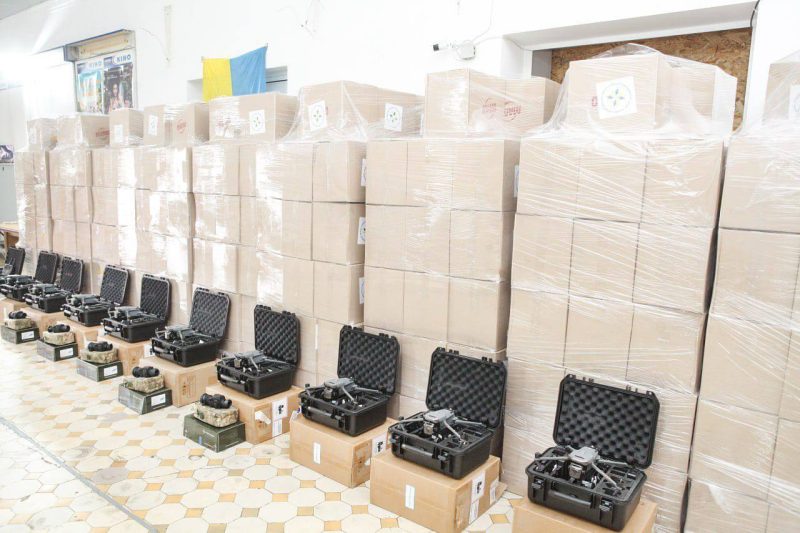 Міжрегіональний координаційний гуманітарний штаб передав дрони для вінничан із Нацполіції