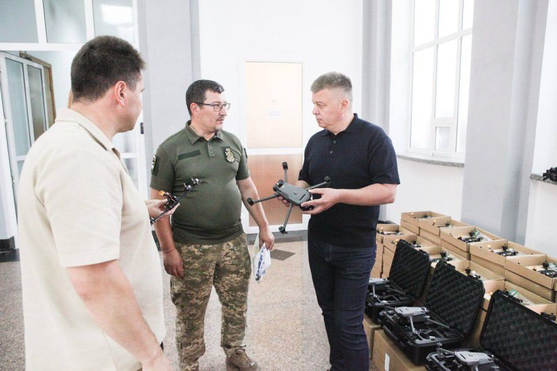 Міжрегіональний координаційний гуманітарний штаб передав Захисникам з 59-ї бригади 200 FPV-дронів