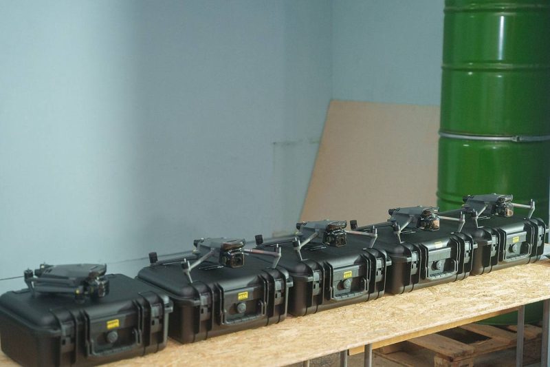 Ще 5 дронів Mavic 3Т передала військовим команда Міжрегіонального координаційного гуманітарного штабу