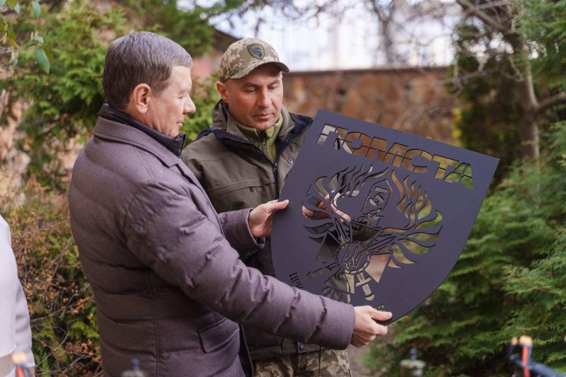 Підрозділу «Помста» Міжрегіональний координаційний гумштаб передав 150 FPV-дронів покращеної комплектації