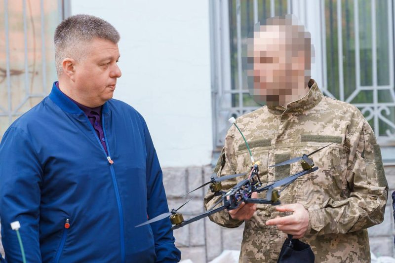 Ще 100 FPV-дронів для захисників передав Міжрегіональний координаційний гуманітарний штаб