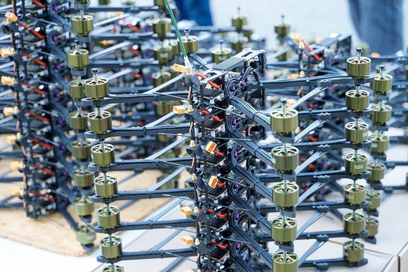 Міжрегіональний координаційний гуманітарний штаб передав ще 300 FPV-дронів для 3-ї штурмової бригади