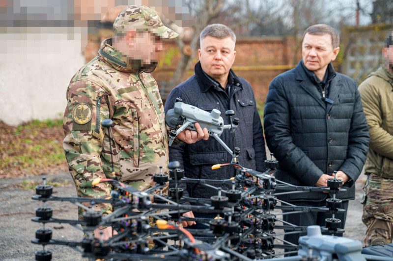 Міжрегіональний координаційний гуманітарний штаб передав необхідне обладнання ще двом військовим підрозділам