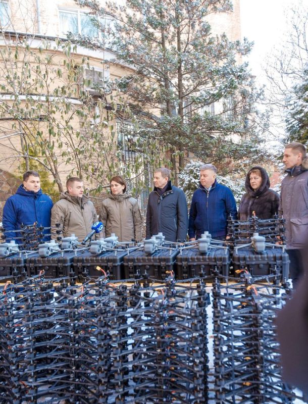 Міжрегіональний координаційний штаб підсилив легендарну 120-ту бригаду FPV-дронами та Matrice 4T