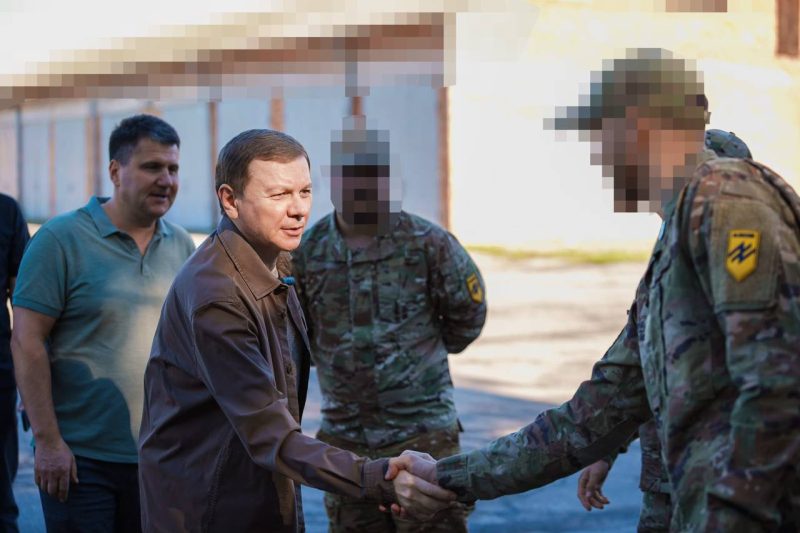 (без назви)